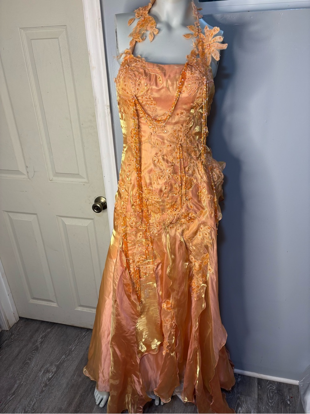 Vintage Guangzhou Chuangyi Orange Gold Iridescent Ruffled Pageant Prom Dress